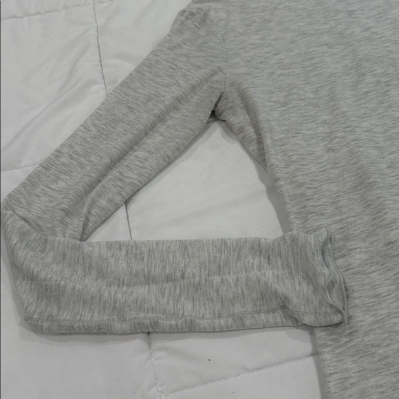 Garage - Picture 2 of 4